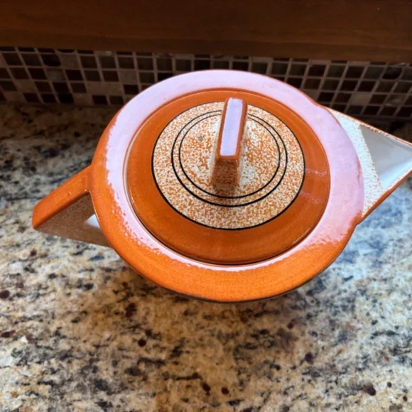 Clarice Cliff 1993 Repro by MMA Teapot Museum of Modern Art Museum of Modern Art